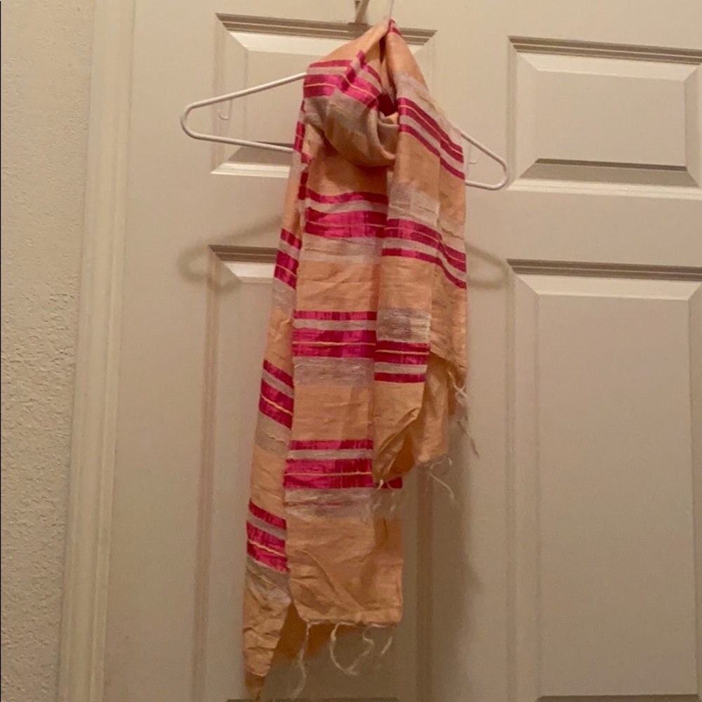 Scarf/shawl